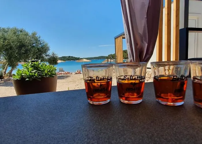 Vortex Mobile Homes בית נופש *