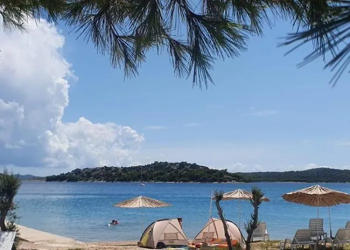 בית נופש Vortex Mobile Homes