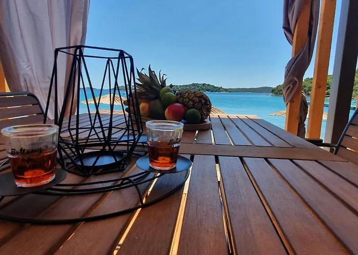 בית נופש Vortex Mobile Homes